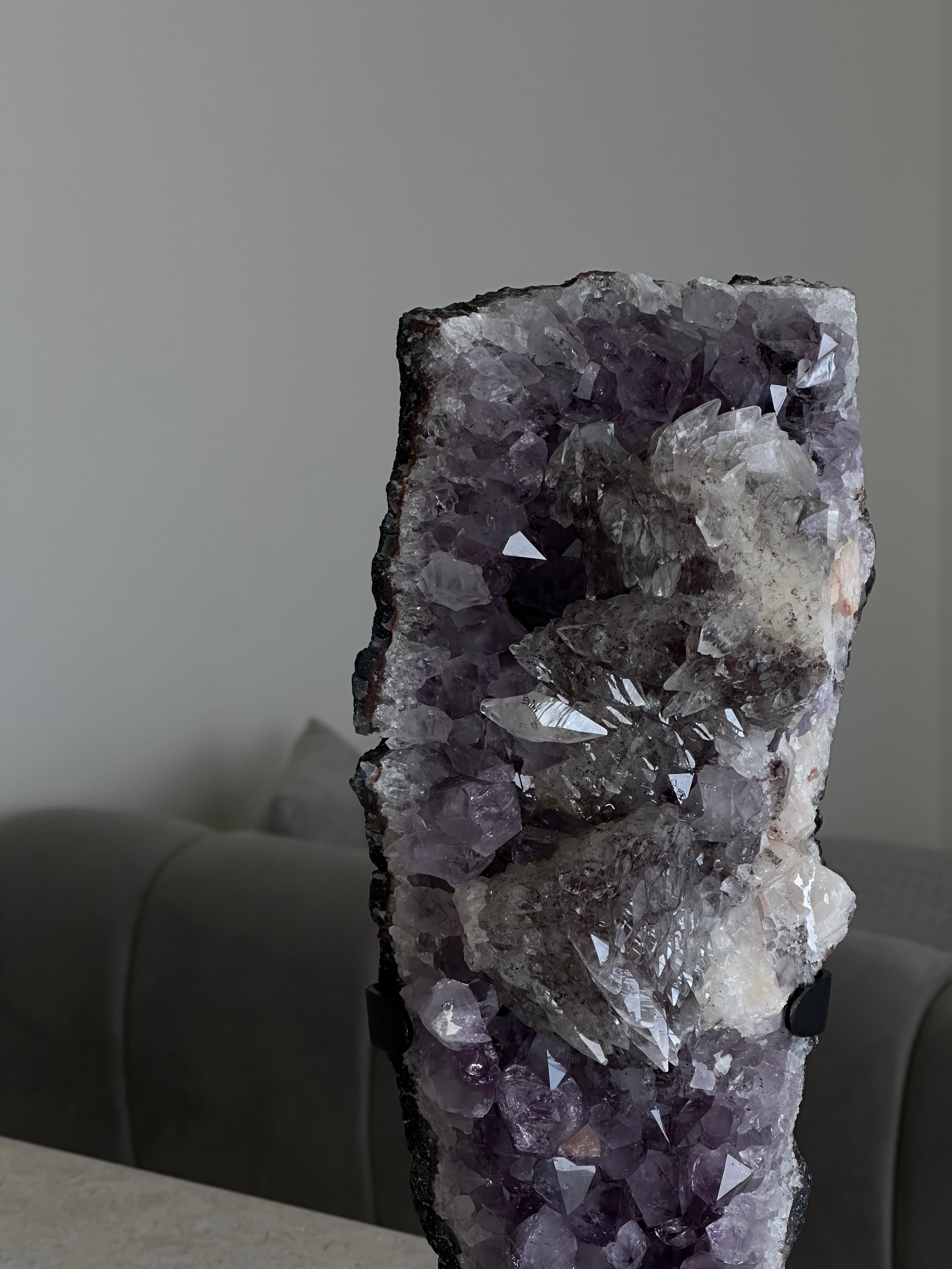 Amethyst Stand